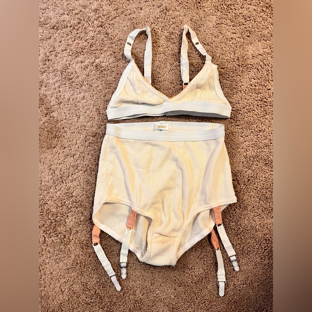 ✨Solstice Intimates Campfire Set